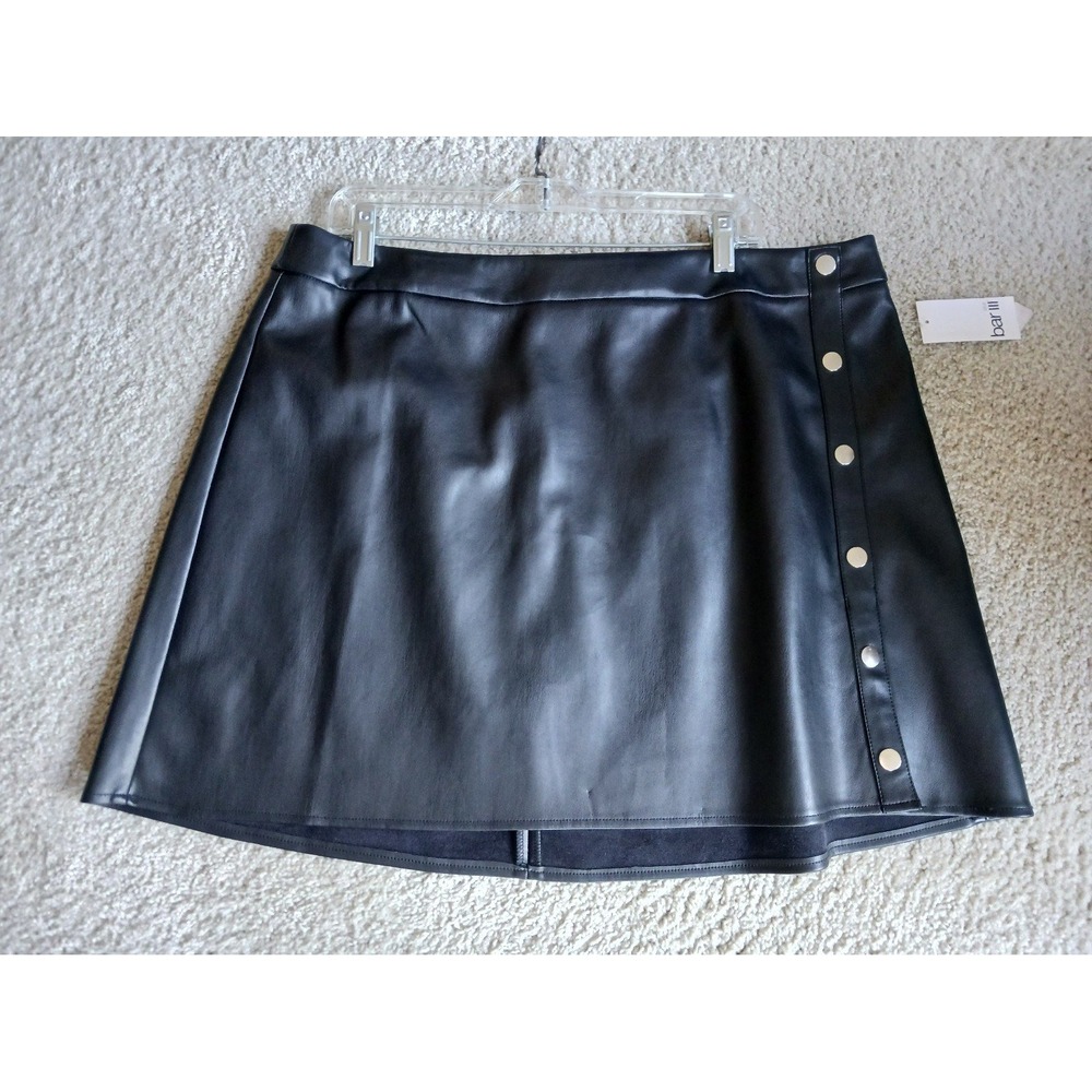 Women's  Pleather Skirt Size 18